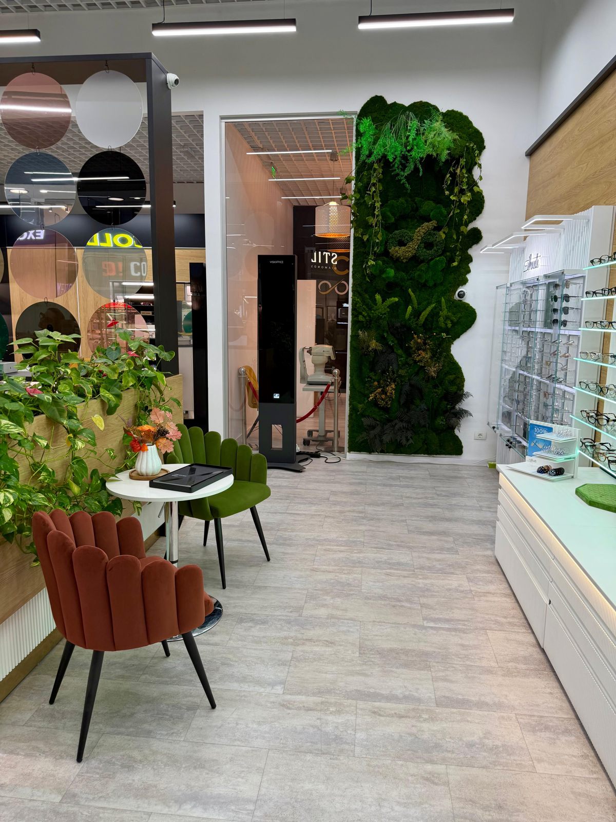 Showroom DN1 Value Centre, poza 4
